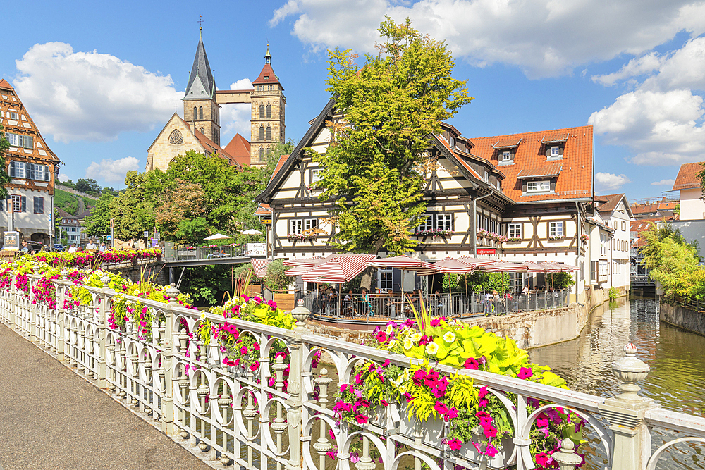 Old town at Wehrneckarkanal canal, Esslingen am Neckar, Baden-Wurttemberg, Germany, Europe