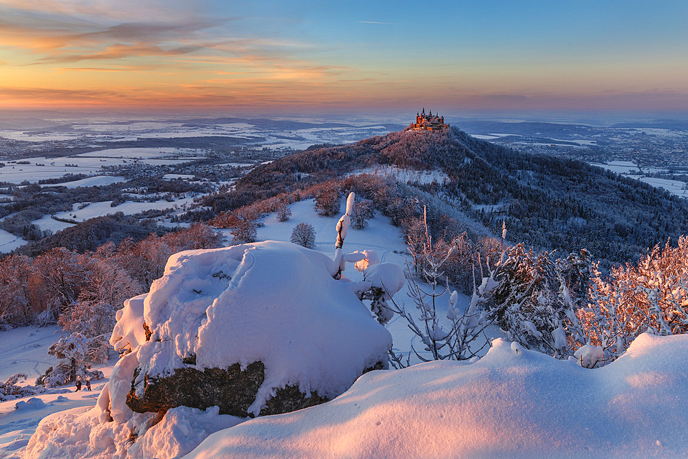 Burg Hohenzollern Castle, Swabian Jura, Baden-Wurttemberg, Germany, Europe