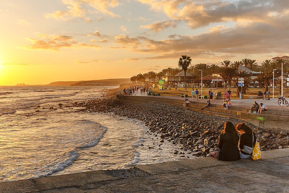 Sunset at the promenade Paseo de Meloneras, Maspalomas, Gran Canaria, Canary Islands, Spain, Atlantic, Europe