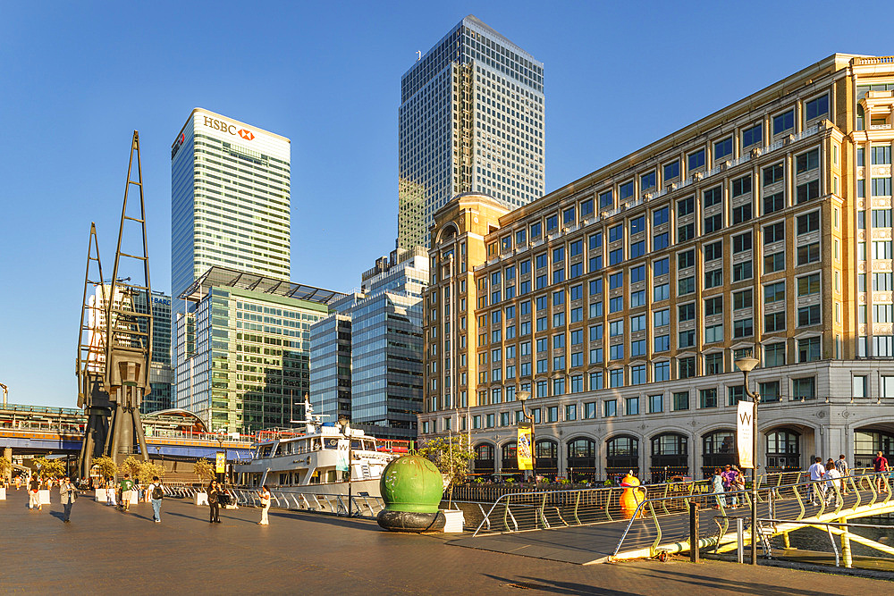 West India Quay Promenade, Canary Wharf, London, England,
