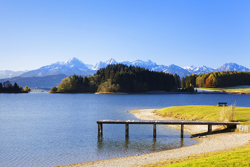 Jetty at Forggensee Lake and Allgau Alps, Fussen, Ostallgau, Allgau, Allgau Alps, Bavaria, Germany, Europe