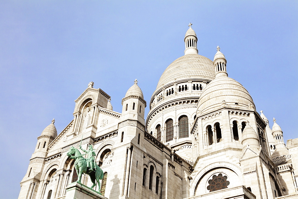 Basilica of Sacre Coeur, Montmartre, Paris, Ile de France, France, Europe 