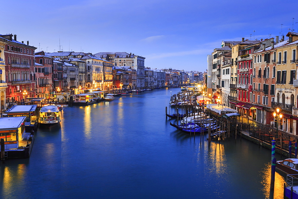 Grand Canal from Rialto Bridge after overnight snow, dawn blue hour, Venice, UNESCO World Heritage Site, Veneto, Italy, Europe