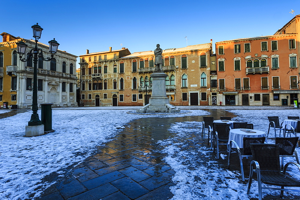 Campo Santo Stefano at sunrise after overnight snow, San Marco, Venice, UNESCO World Heritage Site, Veneto, Italy, Europe