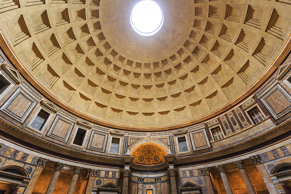 Pantheon interior concrete dome, Roman Temple, now church, Historic Centre, Rome, UNESCO World Heritage Site, Lazio, Italy, Europe