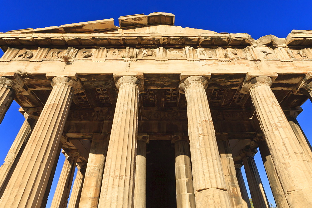 The Hephaisteion (the temple of Hephaistos), lit by early morning light, Ancient Agora of Athens, Athens, Greece, Europe