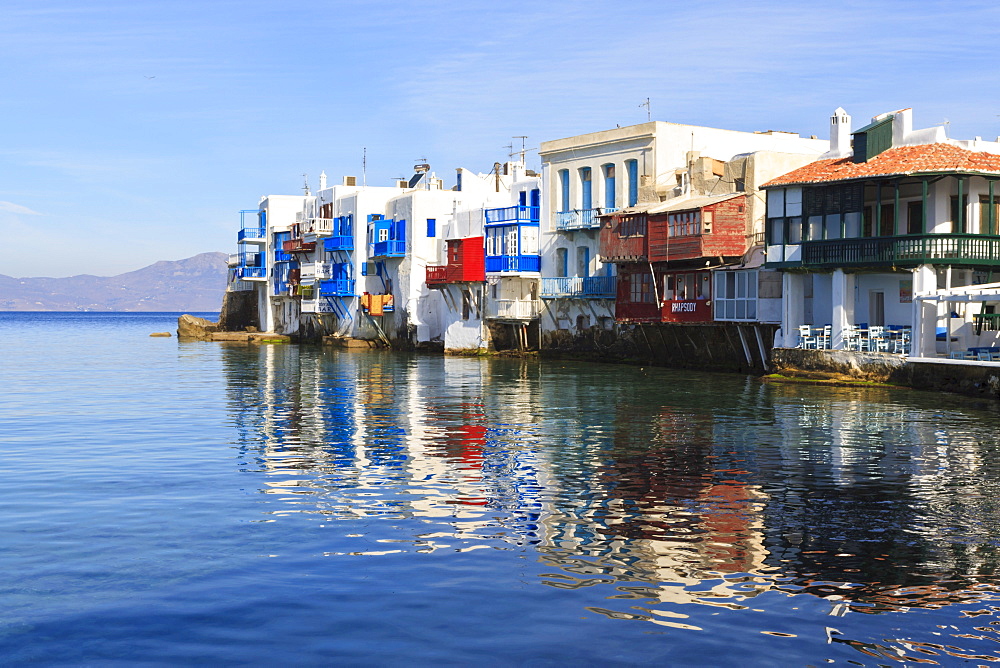 Little Venice reflections, Mykonos Town (Chora), Mykonos, Cyclades, Greek Islands, Greece, Europe