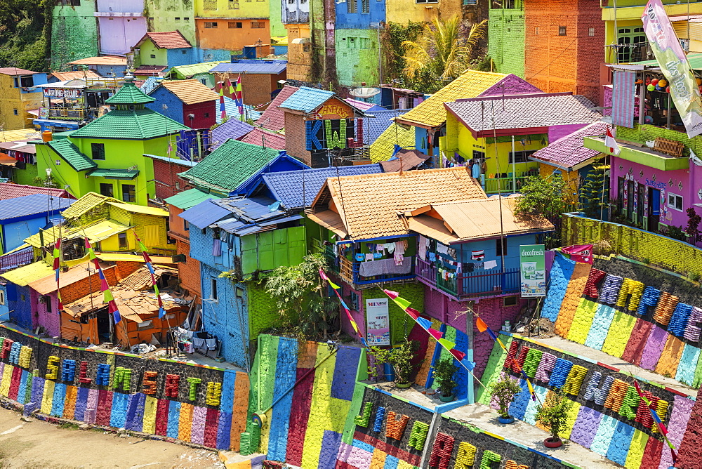 The brightly painted Warna-warni kampong or shanty town (slum), Malang, Java, Indonesia, Southeast Asia, Asia