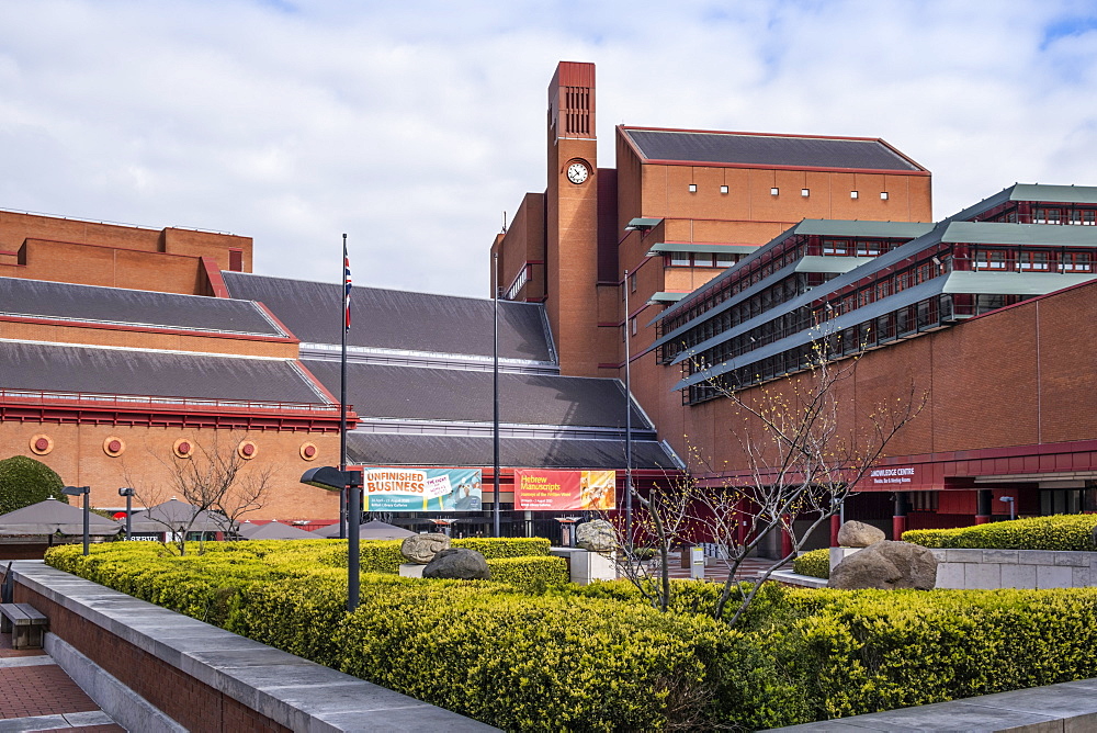 Exterior of the British Library by the architects Sir Colin St. John Wilson and MJ Long, Euston, London, England, United Kingdom, Europe