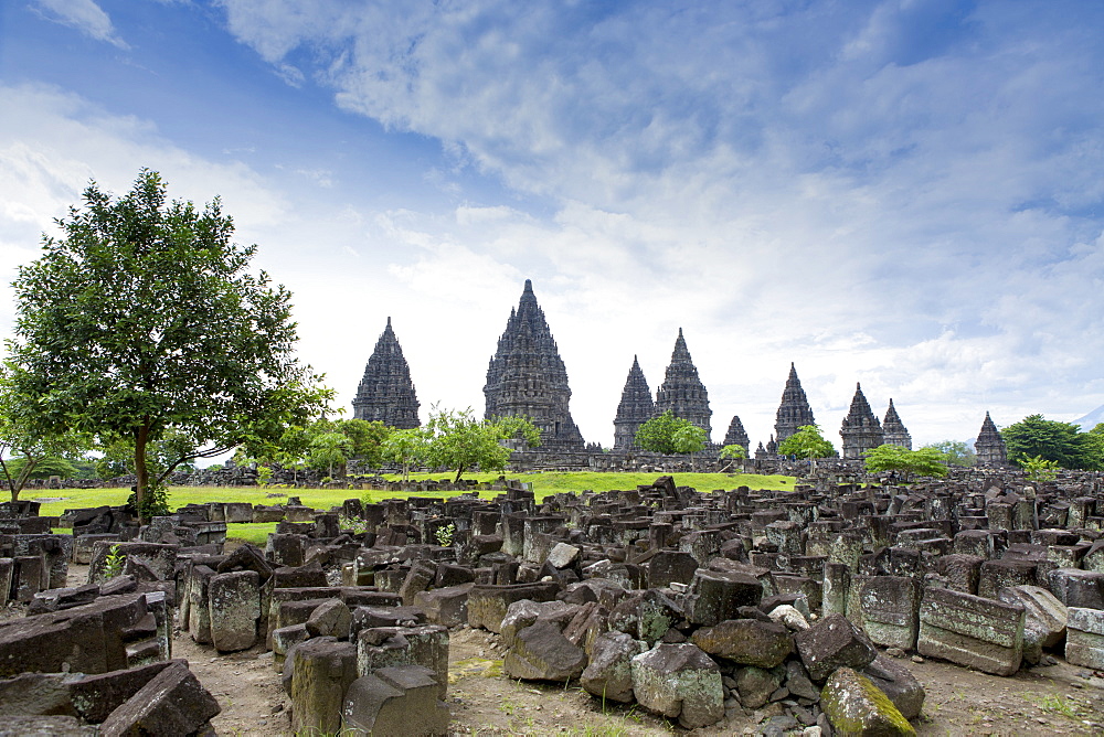 Prambanan Hindu temples, UNESCO World Heritage Site, near Yogyakarta, Java, Indonesia, Southeast Asia, Asia