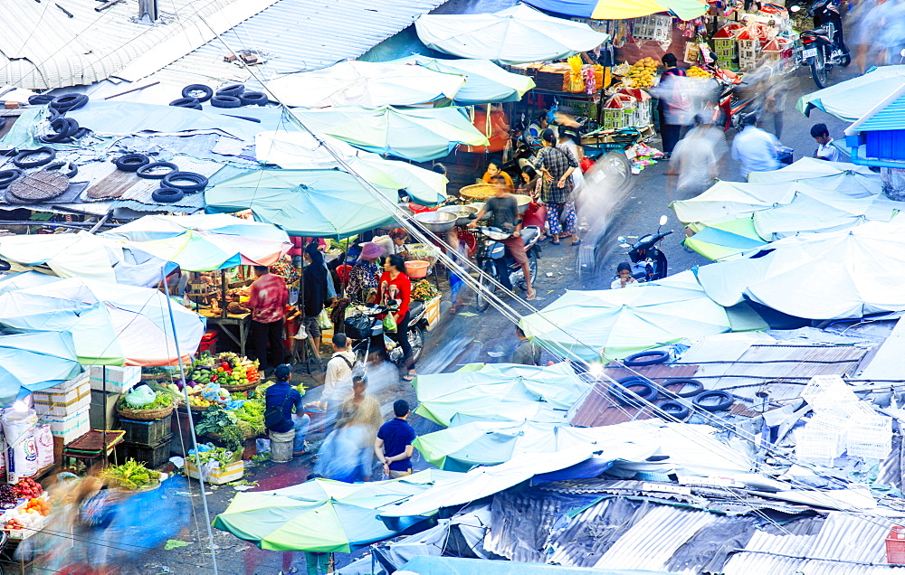 Elevated view of a busy covered market in Phnom Penh, Cambodia, Indochina, Southeast Asia, Asia