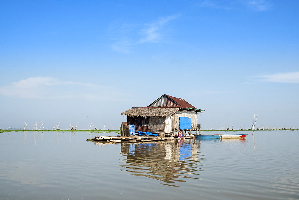 Floating houses on the lake, Lake Tempe, Sengkang, Indonesia, Southeast Asia, Asia