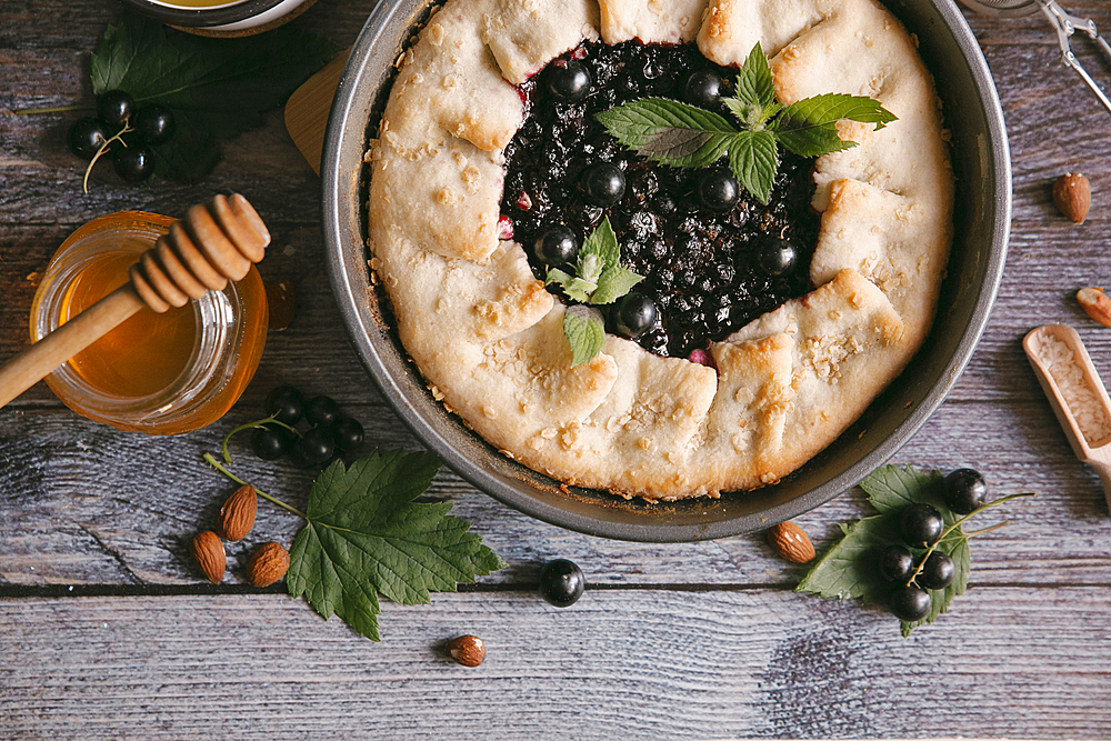 Close up of blackcurrant pie