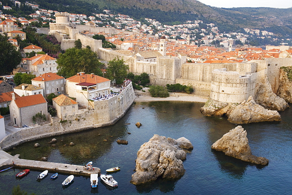 Croatia, Dubrovnik, Lovrijenac Fortress, Lovrijenac Fortress and townscape