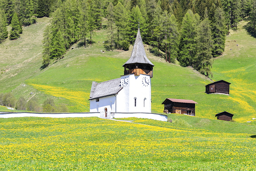 Alpine church and huts, Davos, Canton of Graubunden, Prettigovia Davos Region, Switzerland, Europe