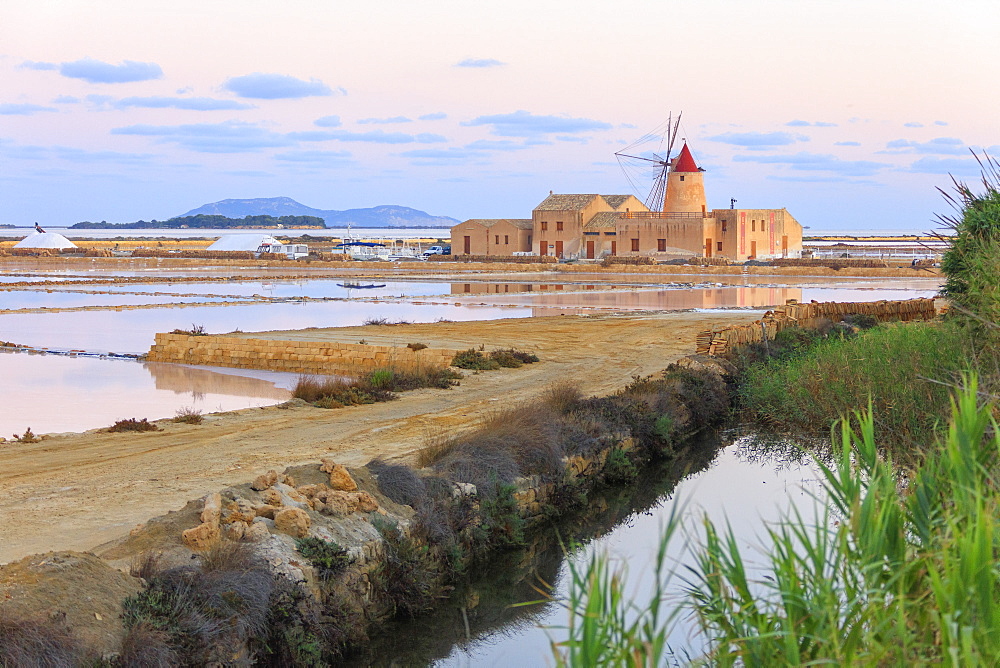 Saline dello Stagnone at sunrise, Marsala, province of Trapani, Sicily, Italy, Mediterranean, Europe