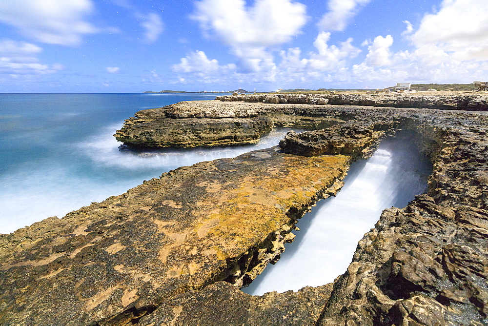 Rough sea and cliffs, Devil's Bridge, Antigua, Antigua and Barbuda, Leeward Islands, West Indies, Caribbean, Central America