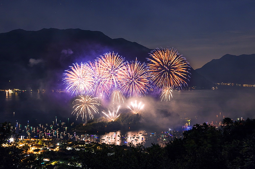 Fireworks display, Ossuccio, Isola Comacina, Lake Como, Lombardy, Italian Lakes, Italy, Europe