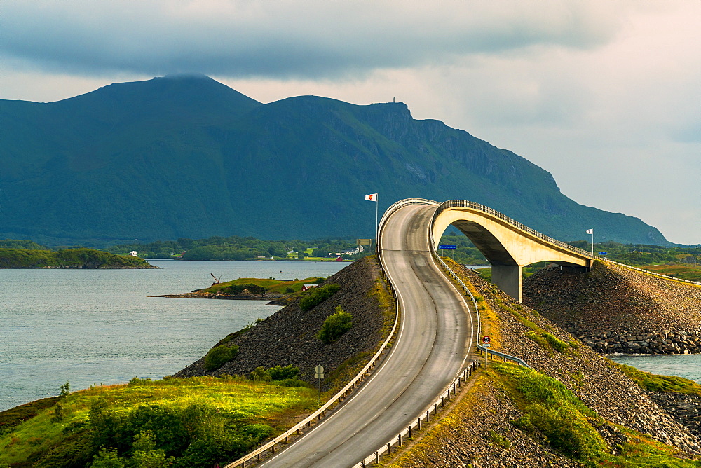 Curves along Storseisundet Bridge on the Atlantic Ocean Road, More og Romsdal county, Norway, Scandinavia, Europe