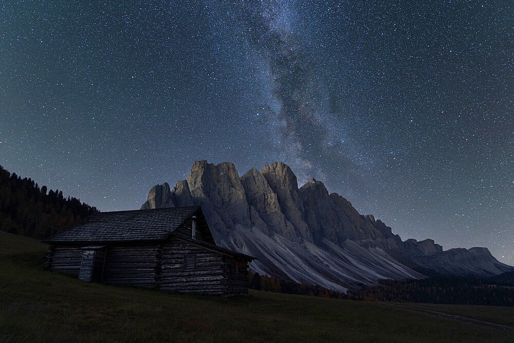 Milky Way over the Odle group seen from Gampen Alm, Funes Valley, Dolomites, Bolzano province, South Tyrol, Italy, Europe