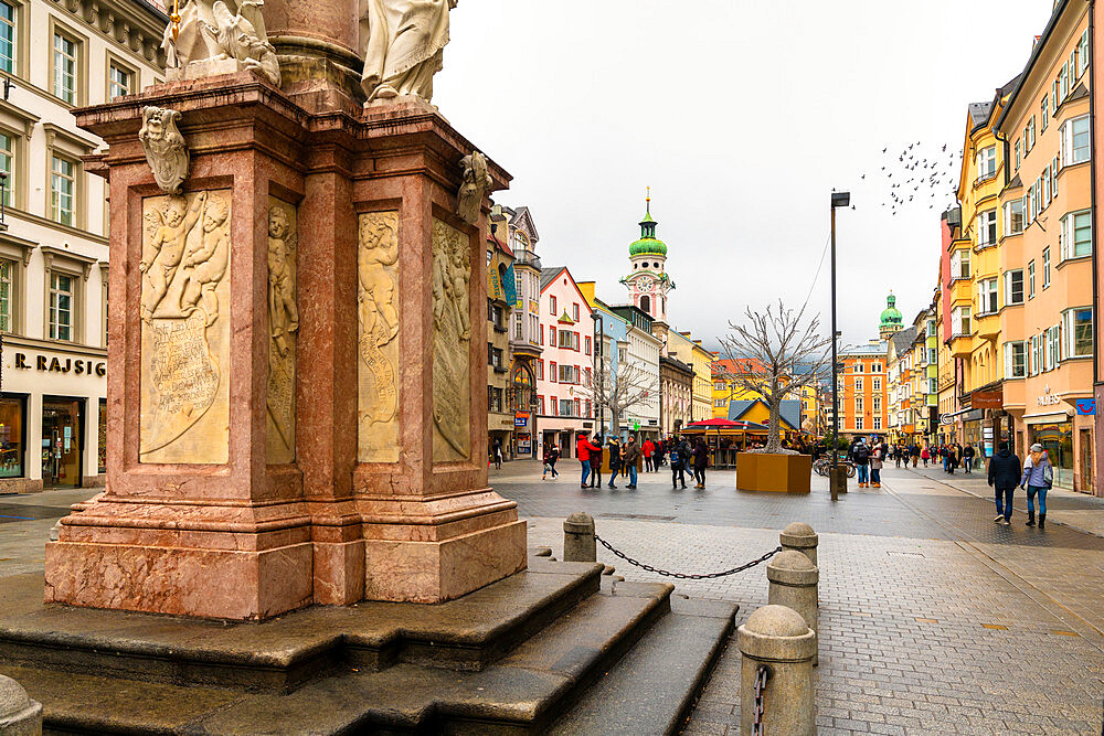 People in the famous Maria Theresien Strasse shopping street at Christmas time, Innsbruck, Tyrol, Austria, Europe