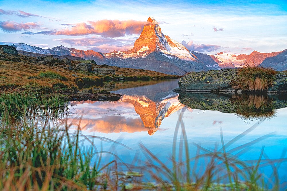 Sunrise over Matterhorn and lake Stellisee, Zermatt, Valais canton, Switzerland, Europe