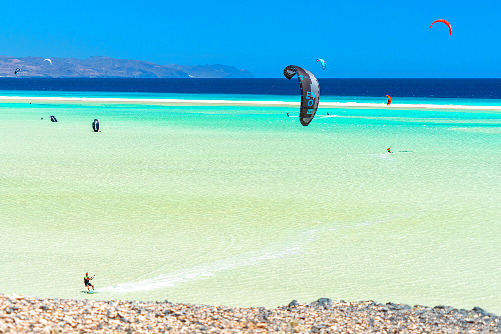 Kite surfers at Sotavento beach, Jandia, Fuerteventura, Canary Islands, Spain, Atlantic, Europe