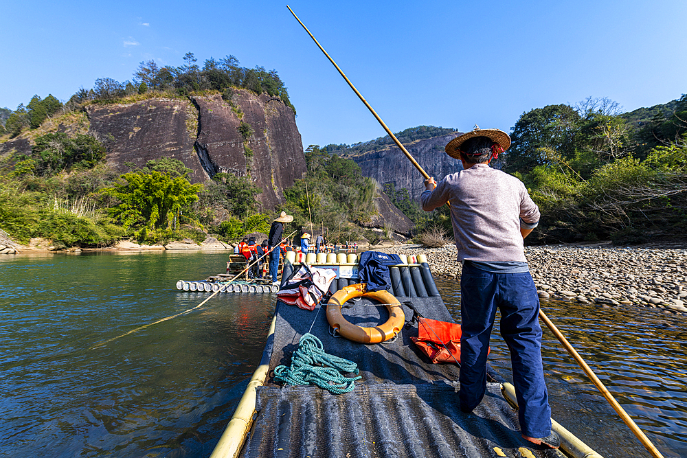 Rafting on the River of Nine Bends, Wuyi Mountains, UNESCO World Heritage Site, Fujian, China, Asia