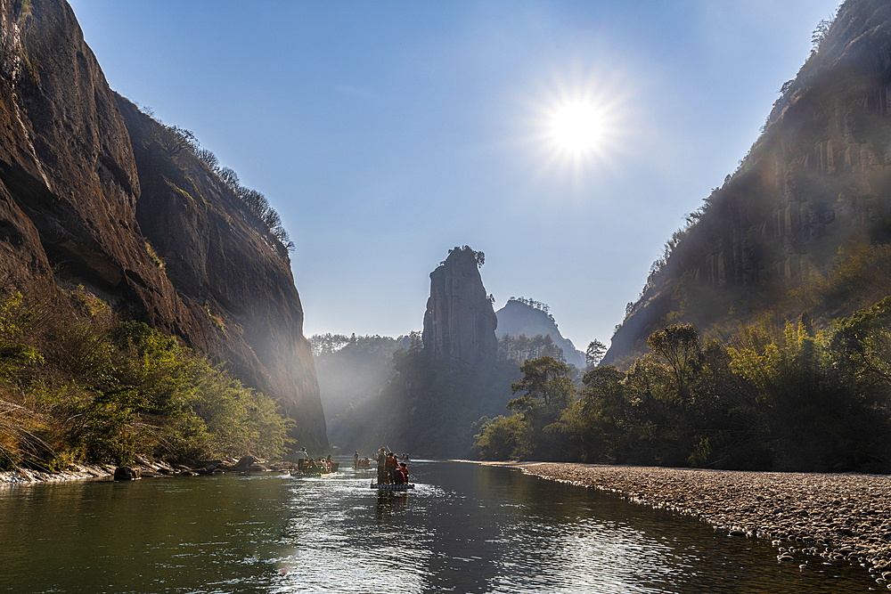 Rafting on the River of Nine Bends, Wuyi Mountains, UNESCO World Heritage Site, Fujian, China, Asia