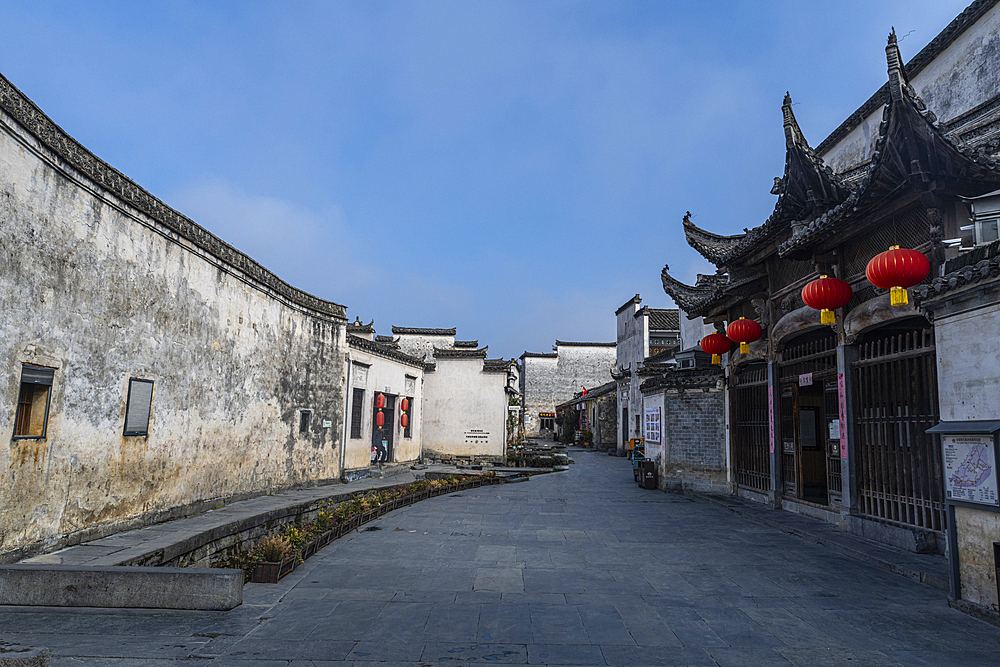 Small square in Xidi historic ancient village, UNESCO World Heritage Site, Xidi, Anhui, China, Asia