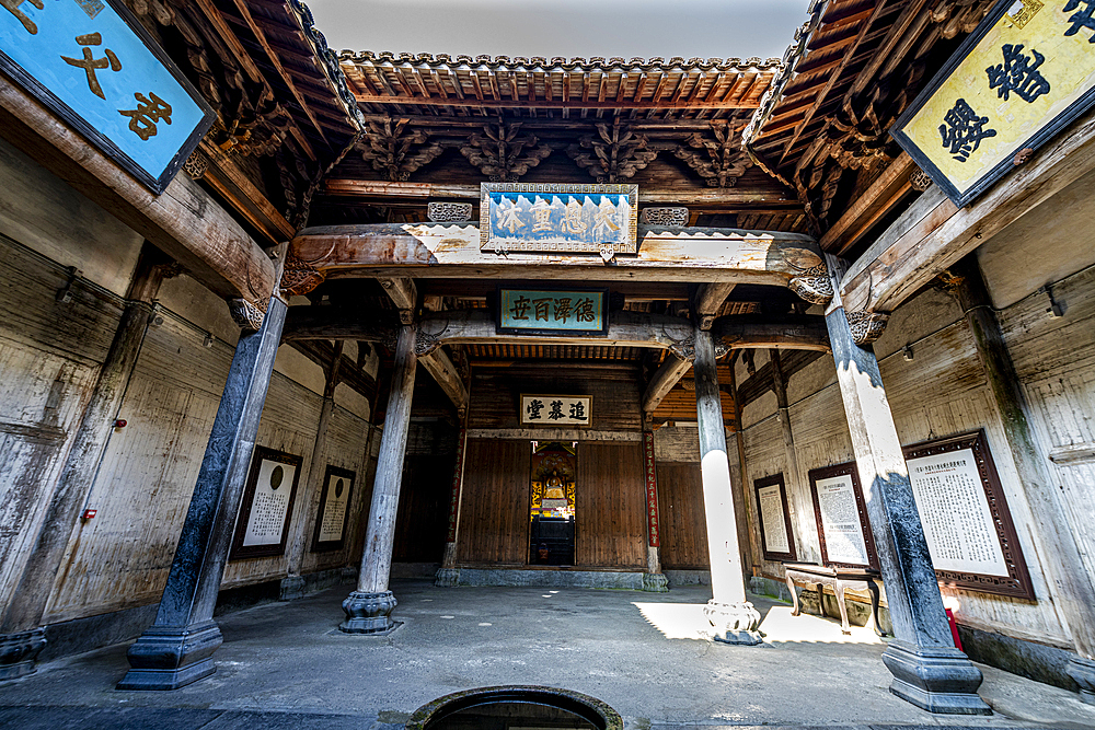 Old temple, Xidi historic ancient village, UNESCO World Heritage Site, Xidi, Anhui, China, Asia