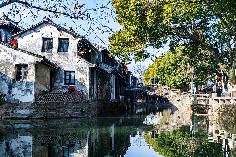 Water channel, Zhouzhuang water town, Jiangsu, China, Asia