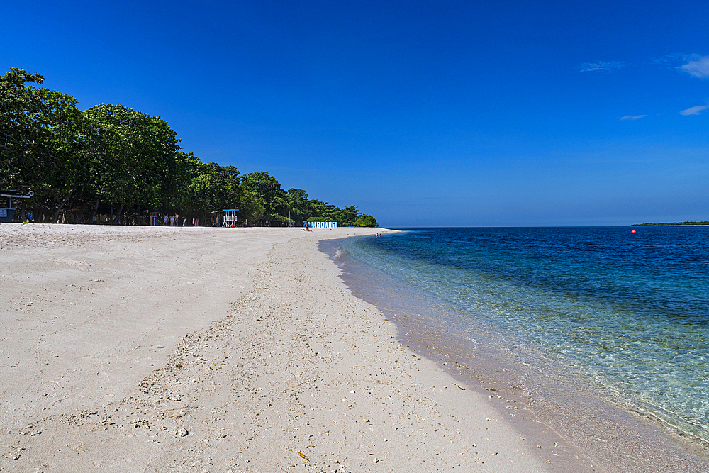 White sand beach, Grande Santa Cruz Island, Zamboanga, Mindanao, Philippines, Southeast Asia, Asia