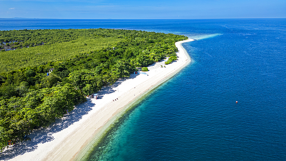 Aerial of a white sand beach in Grande Santa Cruz Island, Zamboanga, Mindanao, Philippines, Southeast Asia, Asia