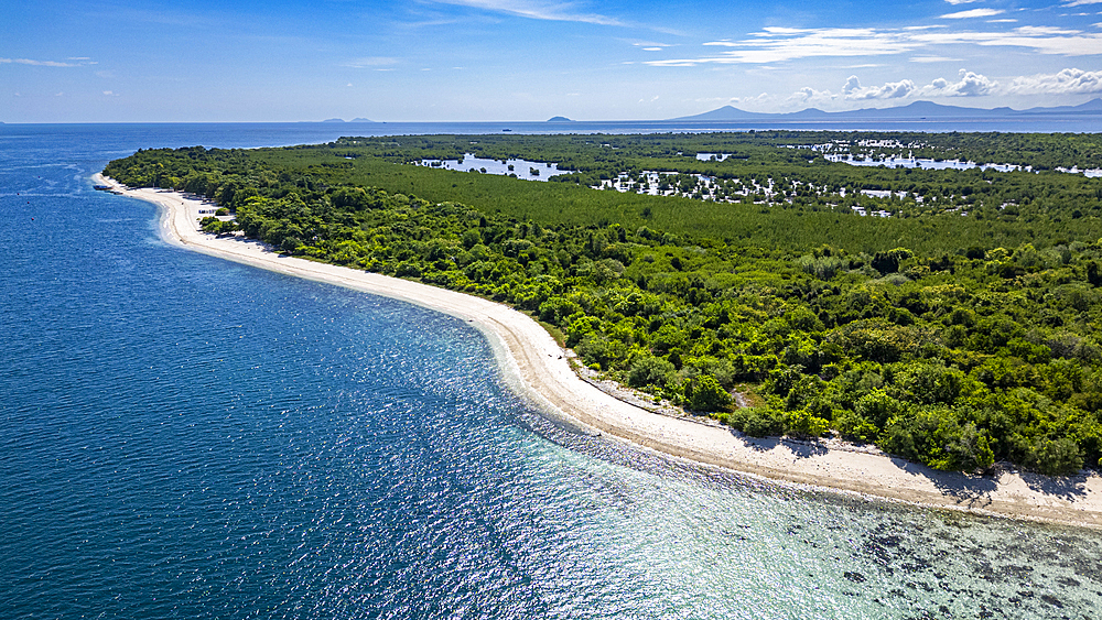 Aerial of Grande Santa Cruz Island, Zamboanga, Mindanao, Philippines, Southeast Asia, Asia