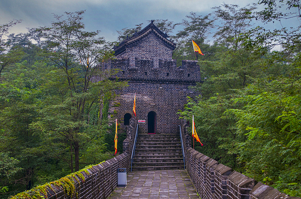 The Tiger Mountain Great Wall, UNESCO World Heritage Site, at Dandong, Liaoning, China, Asia