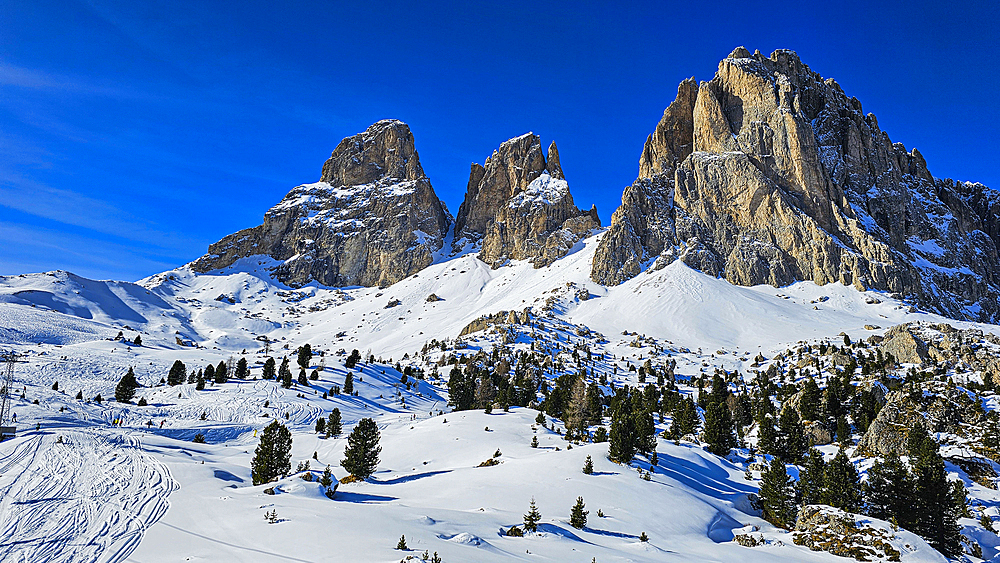 Langkofel (Sassolungo), South Tyrol, Dolomites, Italy, Europe