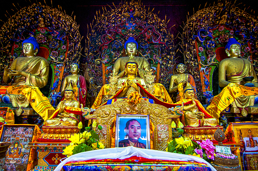 Buddha statues in the monastery complex of Wudai Shan (Mount Wutai), UNESCO World Heritage Site, Shanxi, China, Asia