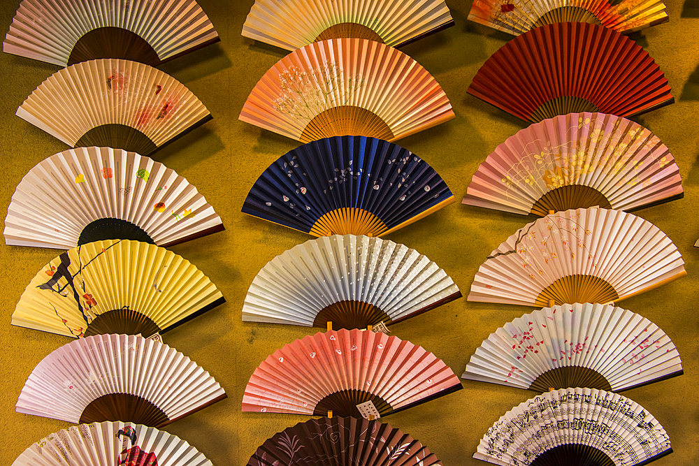 Japanese fans for sale, Kyoto, Honshu, Japan, Asia