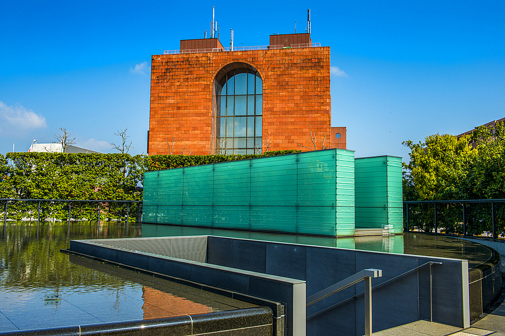 Nagasaki Atomic Bomb Museum, Nagasaki Peace Park, Nagasaki, Kyushu, Japan, Asia