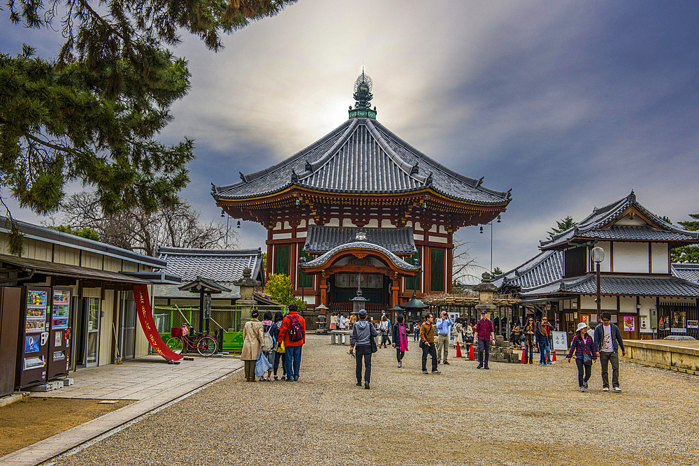 Nan'endo, Southern Octagonal Hall, Kofukuji Temple, UNESCO World Heritage Site, Nara, Kansai, Honshu, Japan, Asia