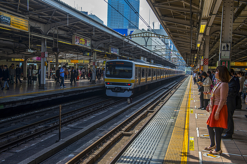 Subway in Tokyo, Honshu, Japan, Asia