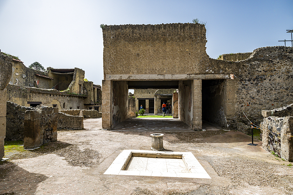 Roman town of Herculaneum, UNESCO World Heritage Site, Campania, Italy, Europe