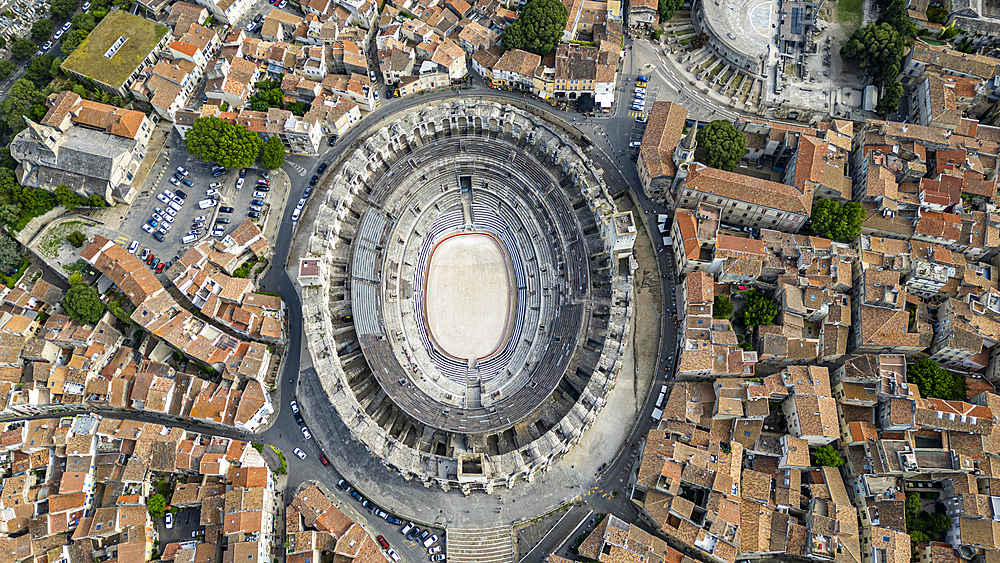 Aerial of the city with the Roman Amphitheatre, UNESCO World Heritage Site, Arles, Bouches du Rhone, Provence-Alpes-Cote d'Azur, France, Europe