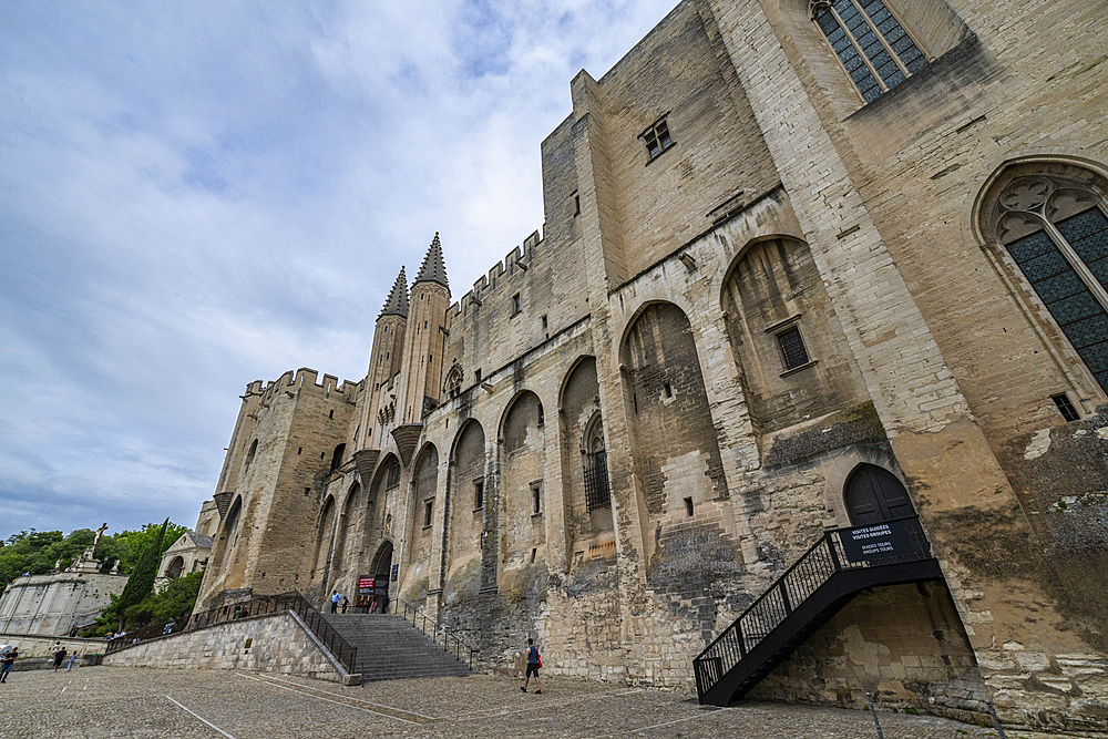 Palace of the Popes, Avignon, UNESCO World Heritage Site, Vaucluse, Provence-Alpes-Cote d'Azur, France, Europe