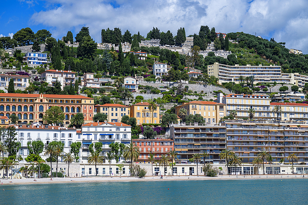 Seaside town of Menton, Alpes Maritimes, Provence-Alpes-Cote d'Azur, French Riviera, France, Europe