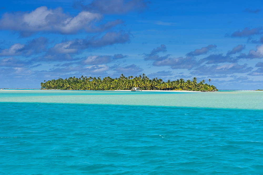 Aitutaki lagoon, Rarotonga and the Cook Islands, South Pacific, Pacific