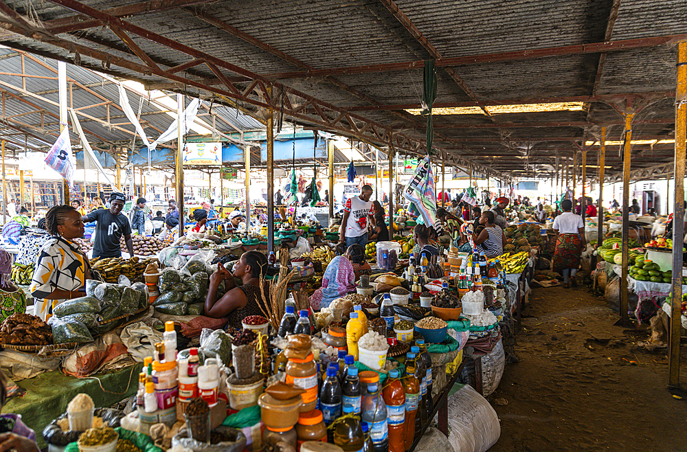 Central market, Goma, Democratic Republic of Congo, Africa