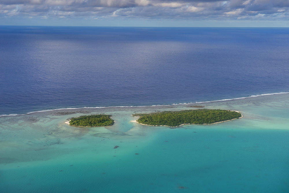 Aerial of Aitutaki lagoon, Rarotonga and the Cook Islands, South Pacific, Pacific