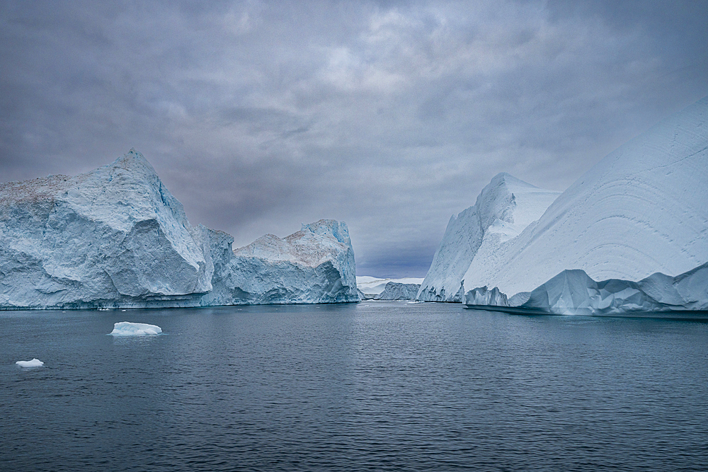 Floating icebergs, Ilulissat Icefjord, UNESCO World Heritage Site, Western Greenland, Denmark, Polar Regions